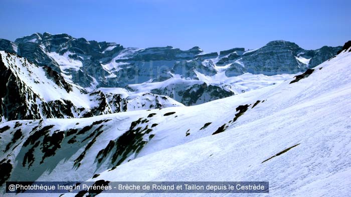 Brche de Roland depuis le Cestrde