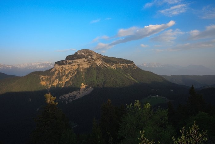 Vue sur le sommet de Chamechaude