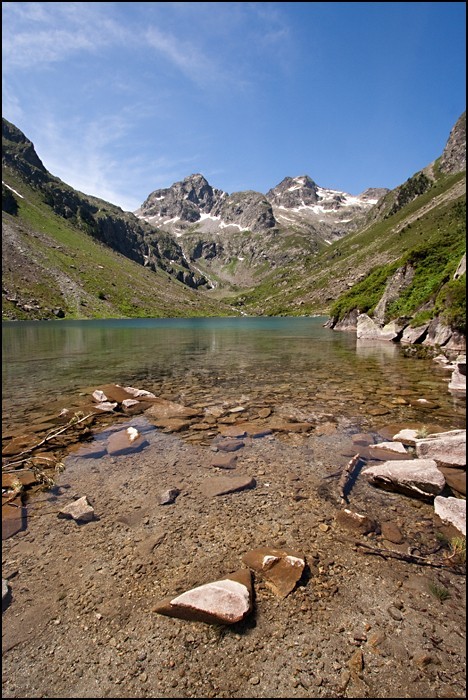 Lac d'Estom en juillet 2009