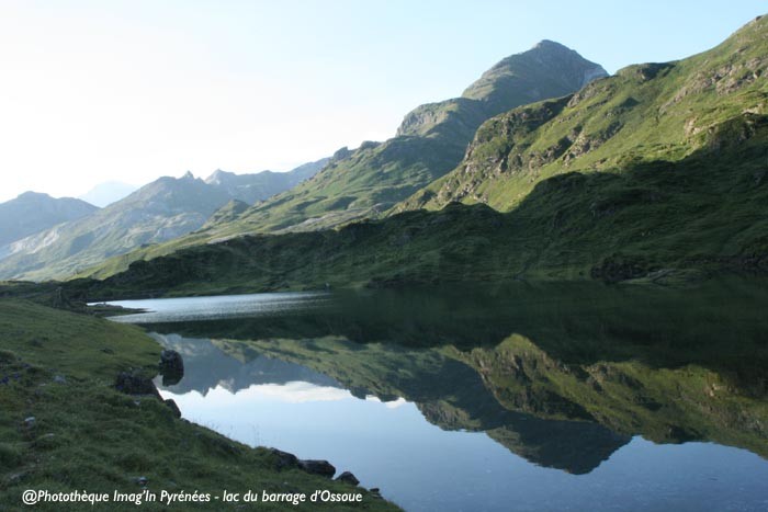 Lac du barrage d'Ossoue