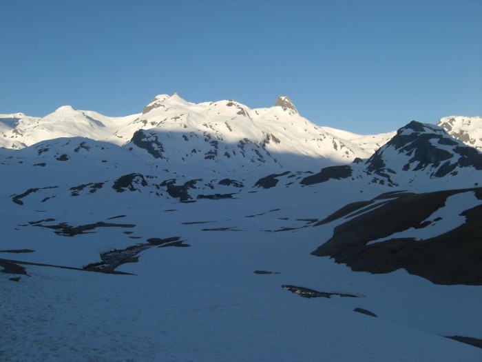 Tour du pic du Midi d'Ossau sur neige