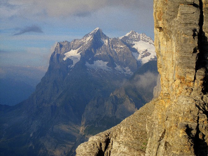 En soire, vue sur le Wetterhorn (3692 m)