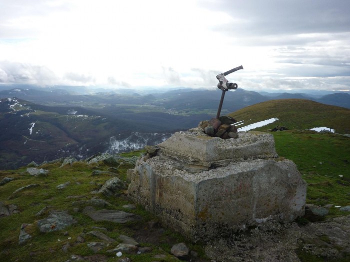 Sommet d'Adi 1457 m