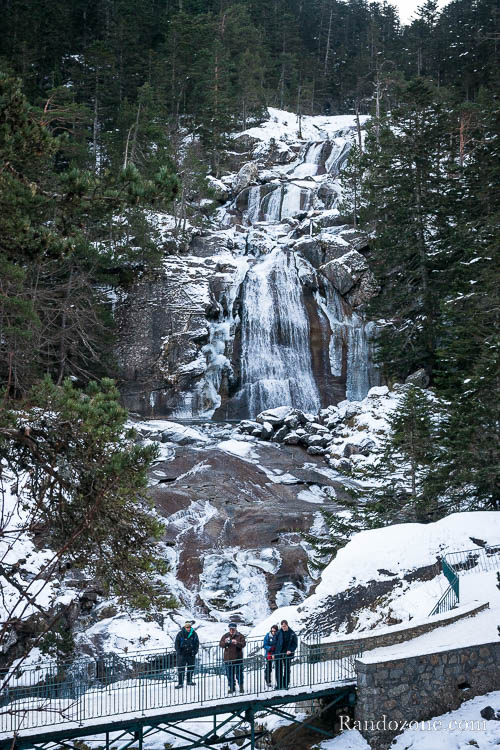 Cascade dans la valle du Marcadau