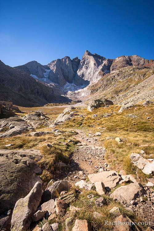 Vignemale quand on arrive au refuge