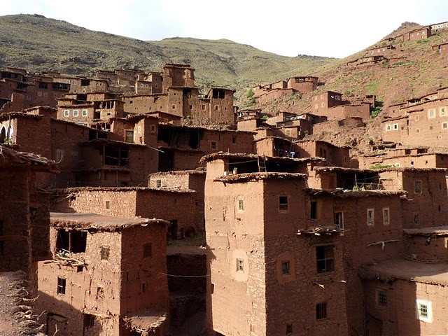 les kasbahs de la valle des roses