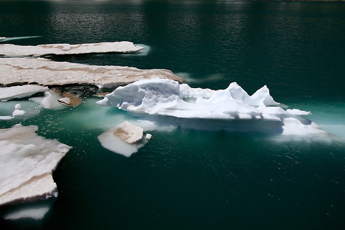 Glaces sur le lac de l'Eychauda