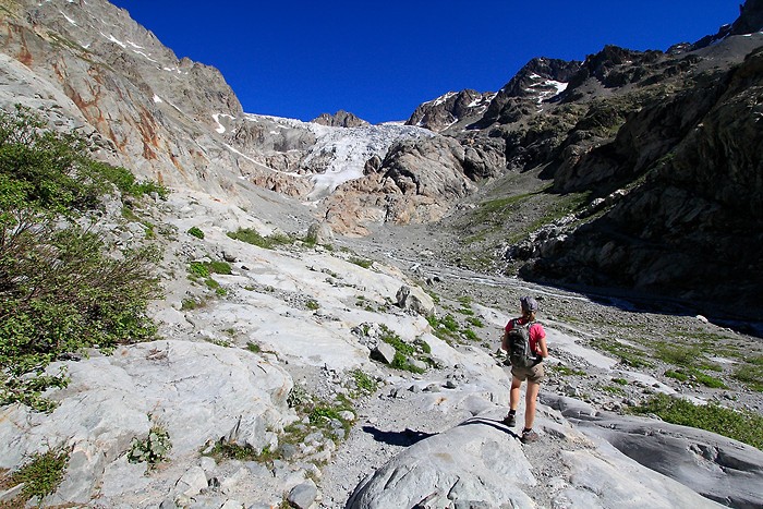 Randonnées accompagnées dans le Parc Naturel des Ecrins Randonnée pédestre : Randonnées accompagnées dans le Parc Naturel des Ecrins
