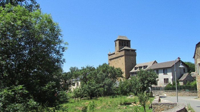 Eglise d'Inires, en Aveyron