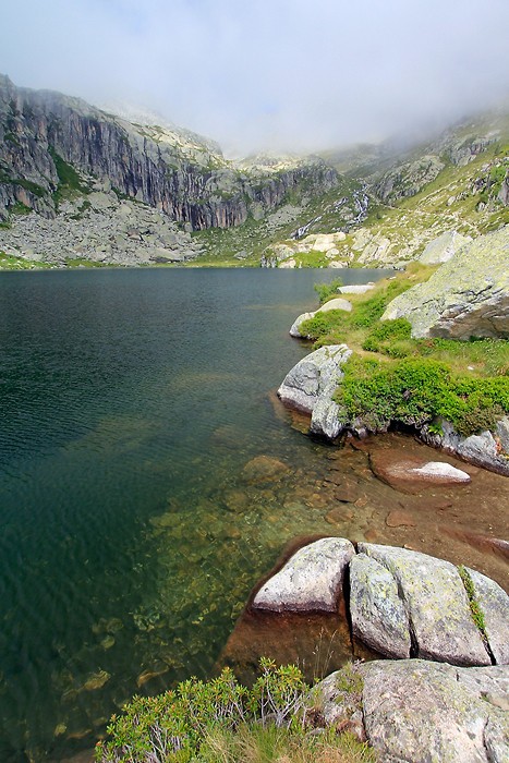 Lac de l'Embarrat dans les Pyrnes