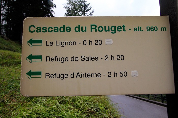 Panneau à la cascade du Rouget Panneau à la cascade du Rouget