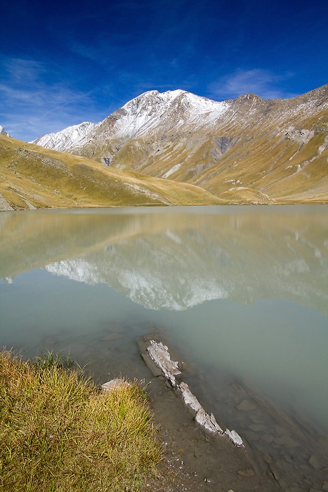 Lac du Golon dans les Alpes