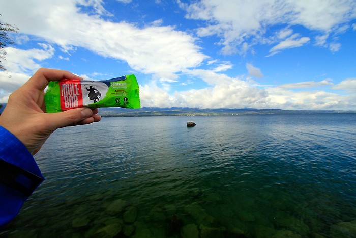 Barre Mulebar devant le lac Lman