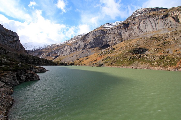 Lac des Gloriettes depuis le barrage