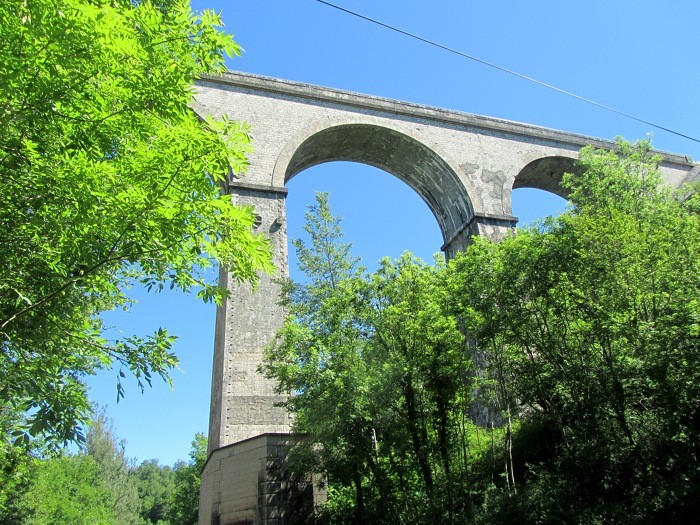 Viaduc  ct de Salles la Source