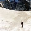 Monte en raquettes vers le refuge des Oulettes de Gaube.