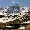 Vue sur le Vignemale peu aprs le lac de Gaube.