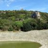 Lavogne et moulin,  ct du village de La Couvertoirade, Larzac