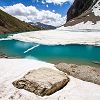 Lac des Braudes en partie sous la neige
