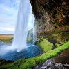 Derrire la cascade de Seljalandsfoss