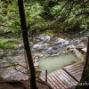 Source d'eau chaude sur la randonne