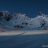 Il fait encore nuit sur la station de Luz Ardiden