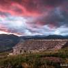 Le soleil se couche sur le buron de la Chambe