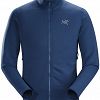 Photo : Veste Arc'Teryx Kyanite couleur Triton