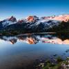Le jour se lve au lac Lri