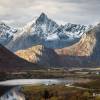 Montagnes dans les Lofoten