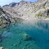 Belle couleur du Grand lac d'Ardiden au pied du pic d'Ardiden
