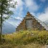 Grange abandonne sur le plateau de Saugu