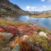 Couleurs d'automne au dessus du lac Blanc dans le massif du Néouvielle
