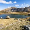Le sentier qui s'loigne du lac du Cardal pour rejoindre le sommet