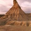 Le Castil au coucher du soleil dans le dsert des Bardenas
