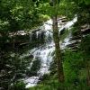 Cascade sur le chemin vers la Passerelle d'Holzart