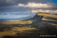 Randonn�e � Bioda Buidhe le long des falaises