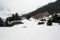 Refuge du Marcadau (Wallon) depuis le pont d'Espagne