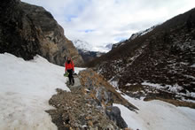 Randonn�e en raquettes � neige dans la vall�e d'Ossoue