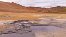 Circuit de solfatares jusqu'au Nmafjall depuis Hverir