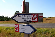 Sentier de Grande Randonne GR 44