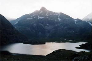 Lac de Campo Plano prs du refuge de Respumoso