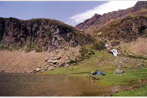 Lac lors de la randonne autour du pic du Midi d'Ossau