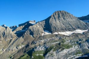 Pic du Taillon depuis le col de Tentes