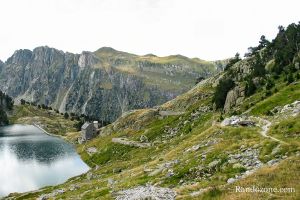 Refuge et lac de la Restanca