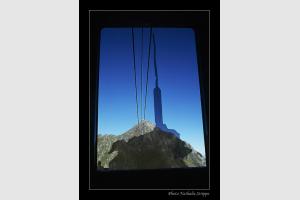 Monte en tlphrique au Pic du Midi de Bigorre