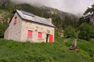 Randonne au Refuge Russell depuis la Fruitire