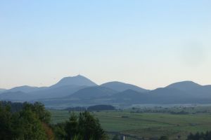 La chaine des Puys depuis Pessade