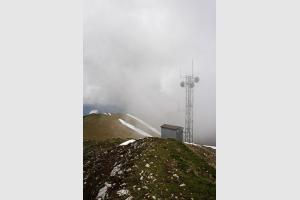 Antenne au sommet du Signal de Bassia