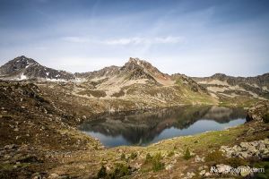 Grande boucle des lacs du Nouvielle depuis Barges
